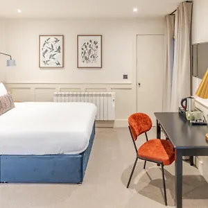 3* Hotel Grove House